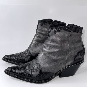 Donald J. Pliner Black Textured Ankle Boots